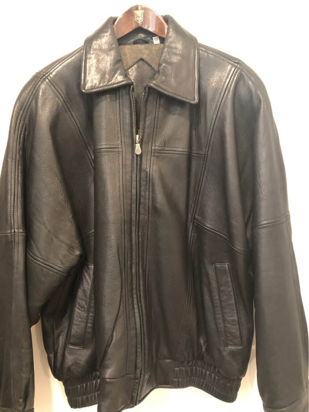 Vintage 90s Roundtree & Yorke Black Leather Bomber Jacket